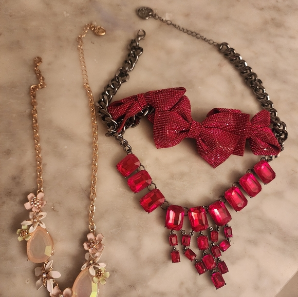 Lot Of Betsey Johnson Jewery - Picture 9 of 10
